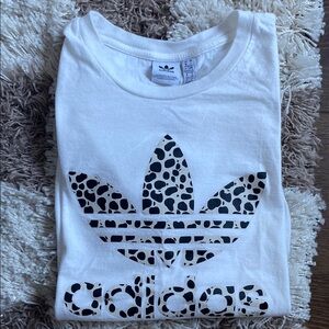 🤍Adidas White Tee with Leopard Print Logo - Large